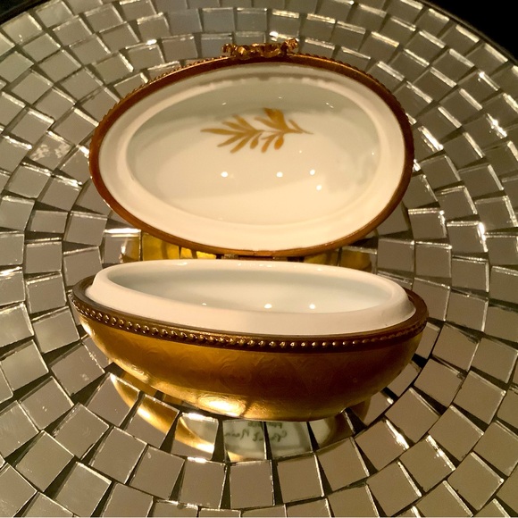 🔻Limoges 24K Gold Encrusted Classic Floral Egg Trinket Box (Retired) Mint Cond - Picture 4 of 11